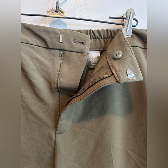 Tommy Hilfiger Women’s Flat Front Ankle Pants - Picture 3 of 6